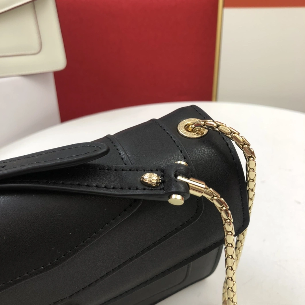 Bvlgari AAA Quality Messenger Bags For Women Modern 7740