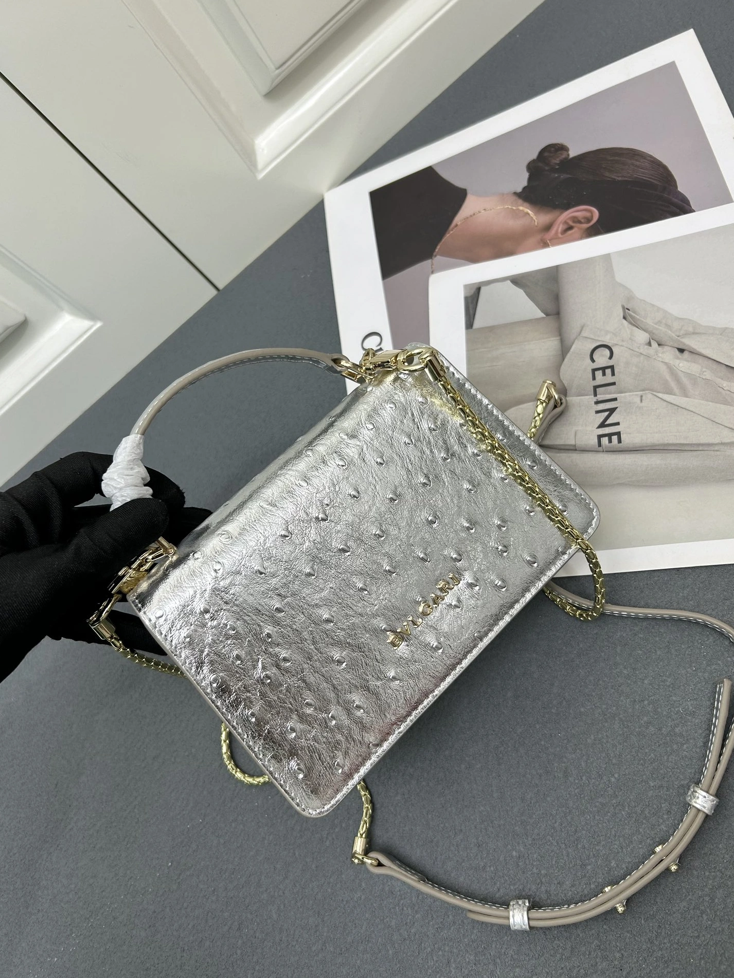 Bvlgari AAA Quality Messenger Bags For Women Resilient 9880