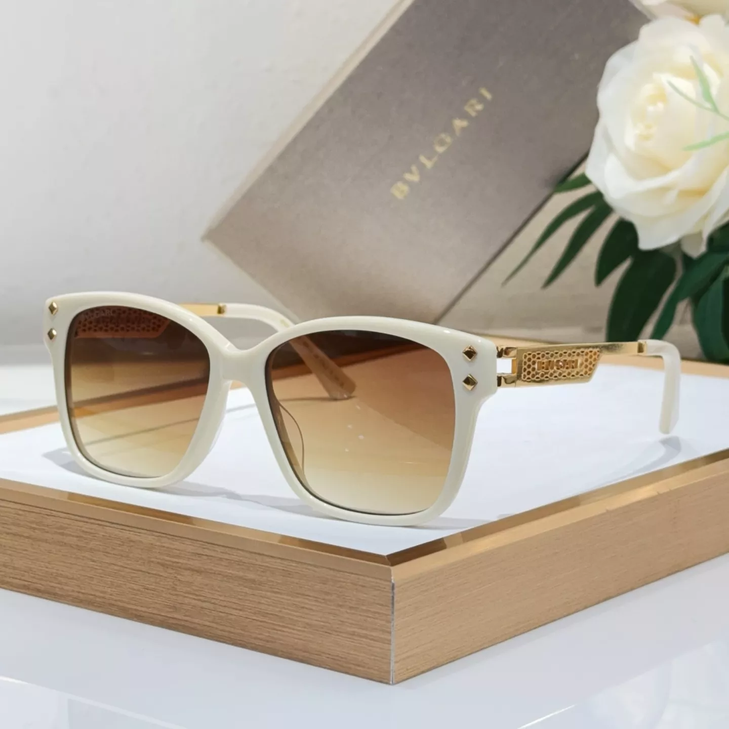 Bvlgari AAA Quality Sunglasses AllSeason 8955
