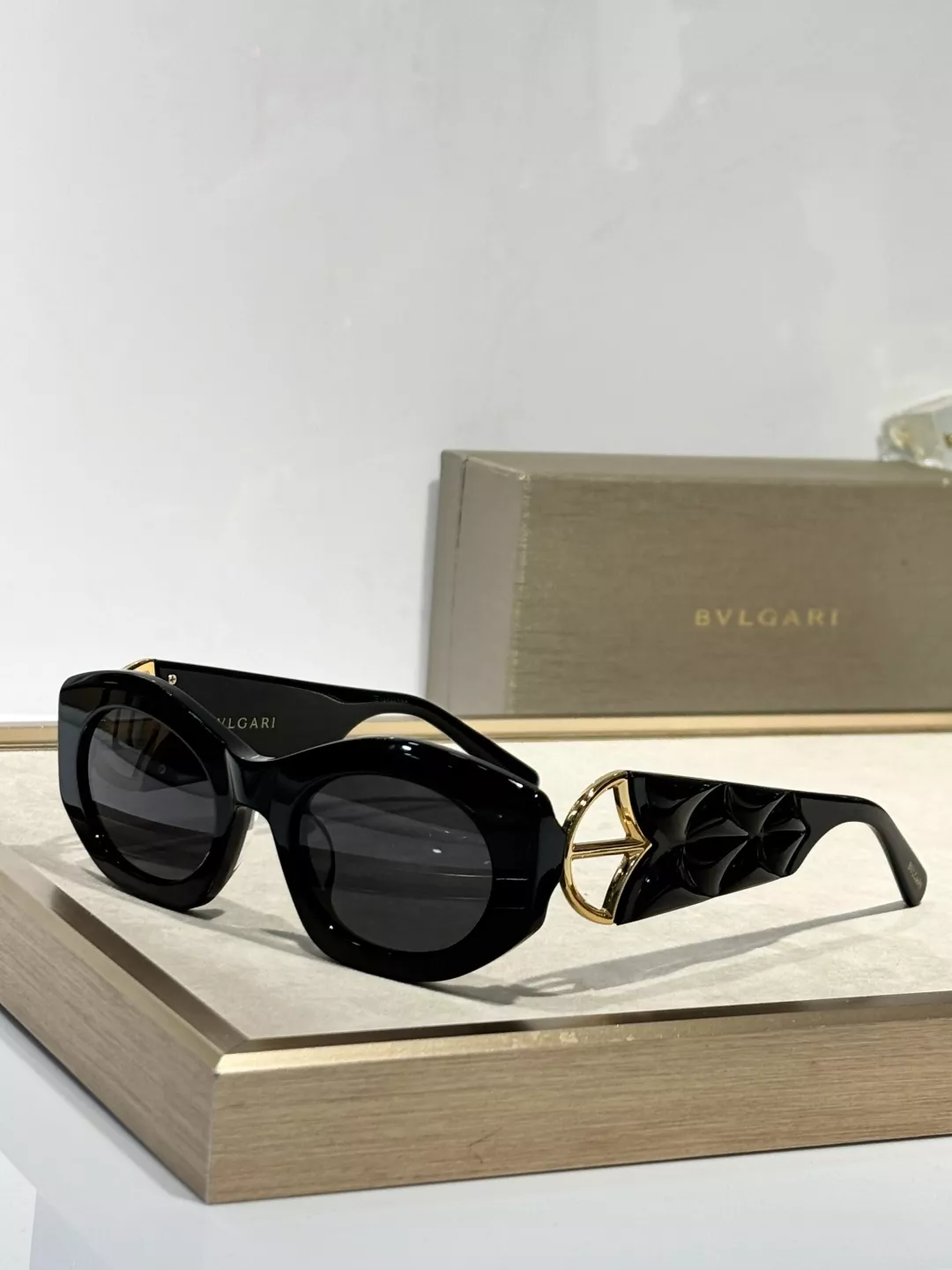 Bvlgari AAA Quality Sunglasses Minimalist 2642
