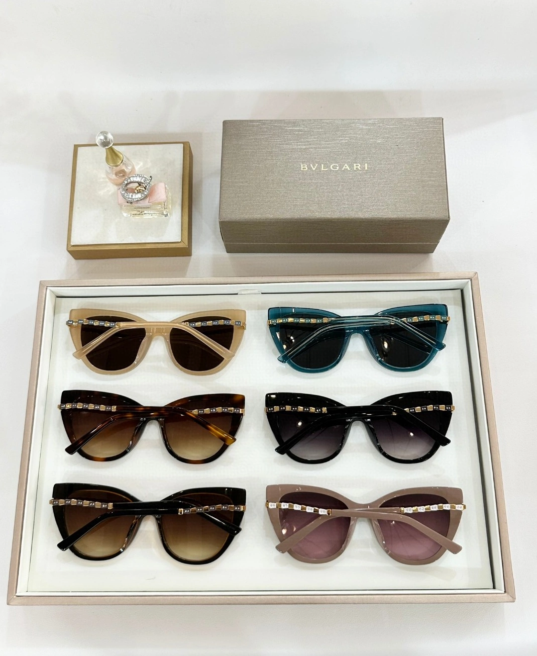 Bvlgari AAA Quality Sunglasses Resilient 1157