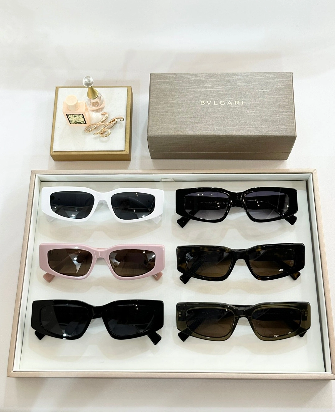 Bvlgari AAA Quality Sunglasses Resilient 4563