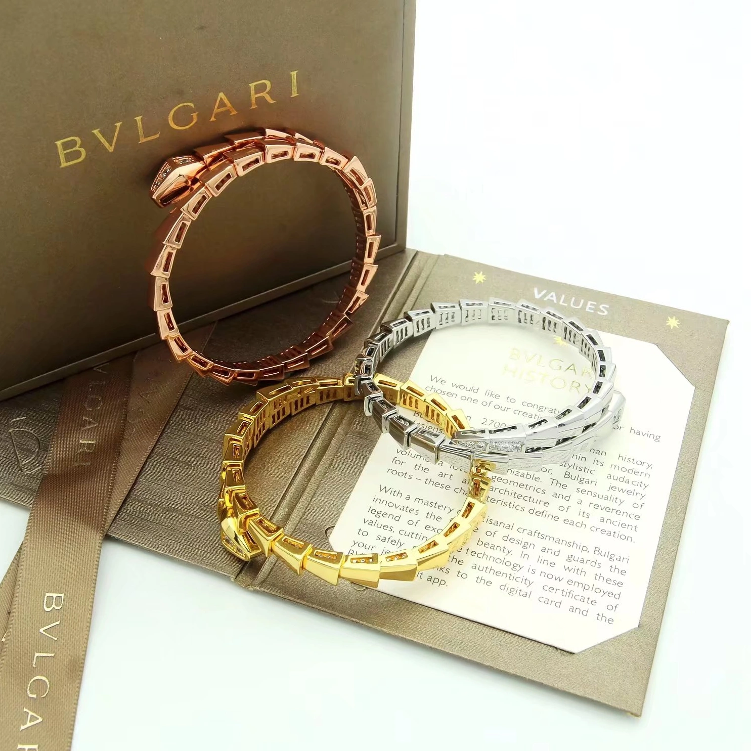 Bvlgari Bracelet Versatile 4204