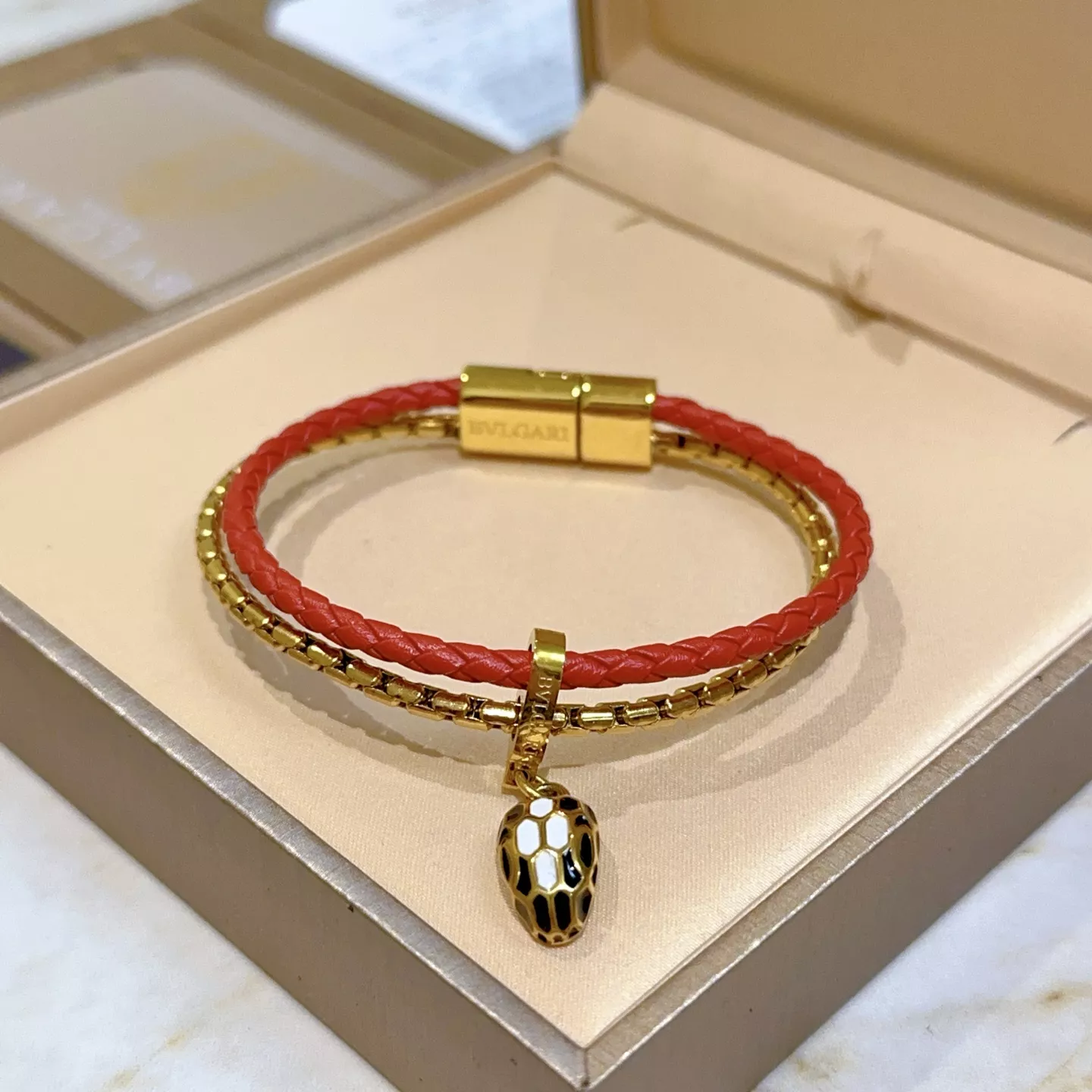 Bvlgari Bracelets Elegant 9535