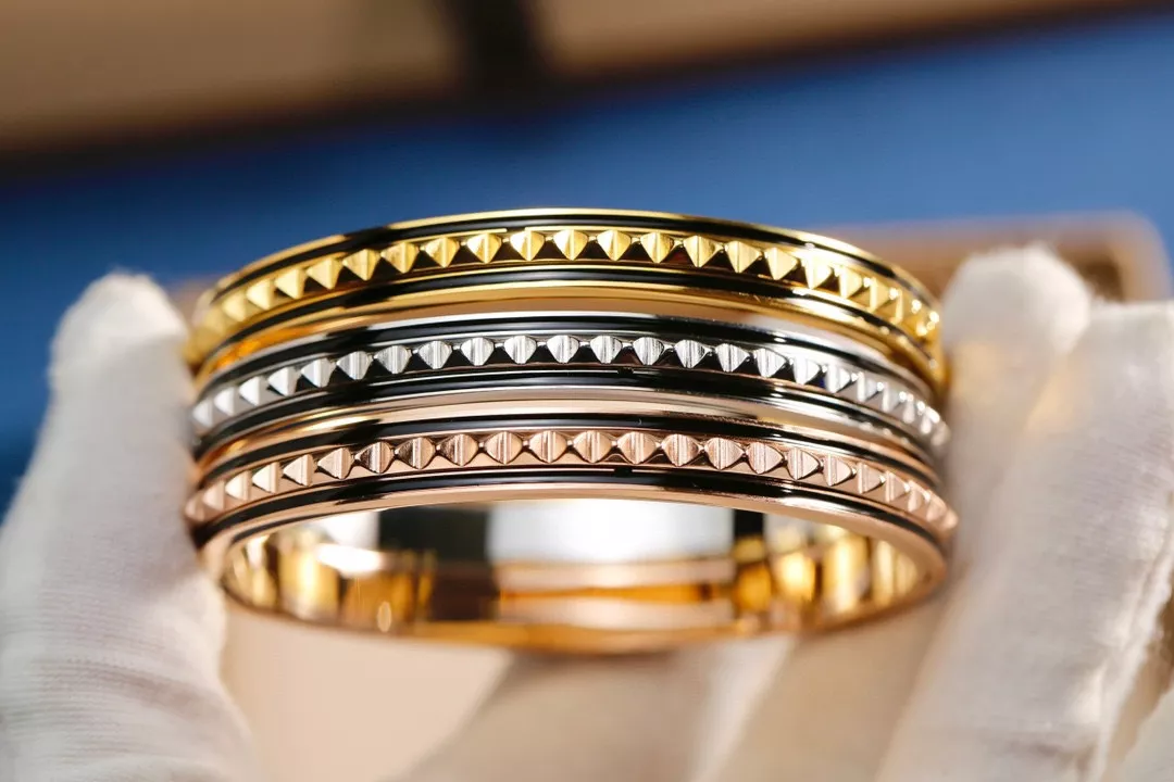 Bvlgari Bracelets Resilient 8326