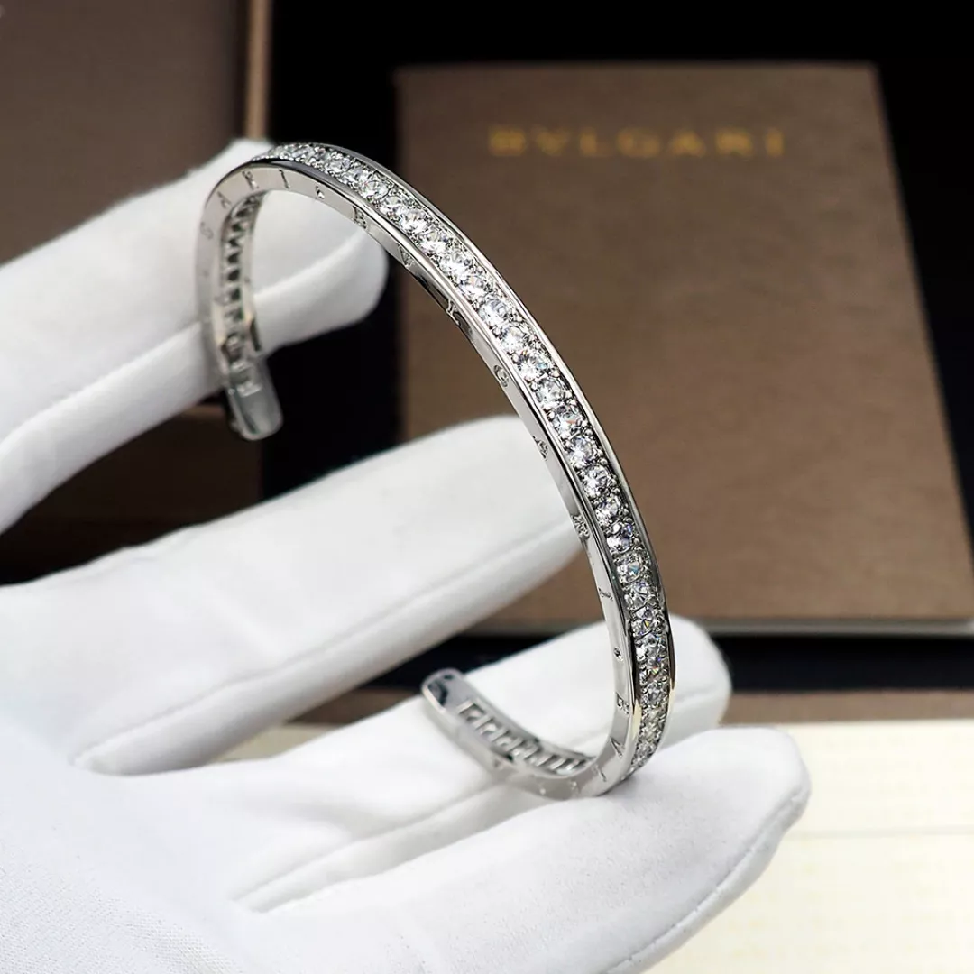Bvlgari Bracelets Sophisticated 4377