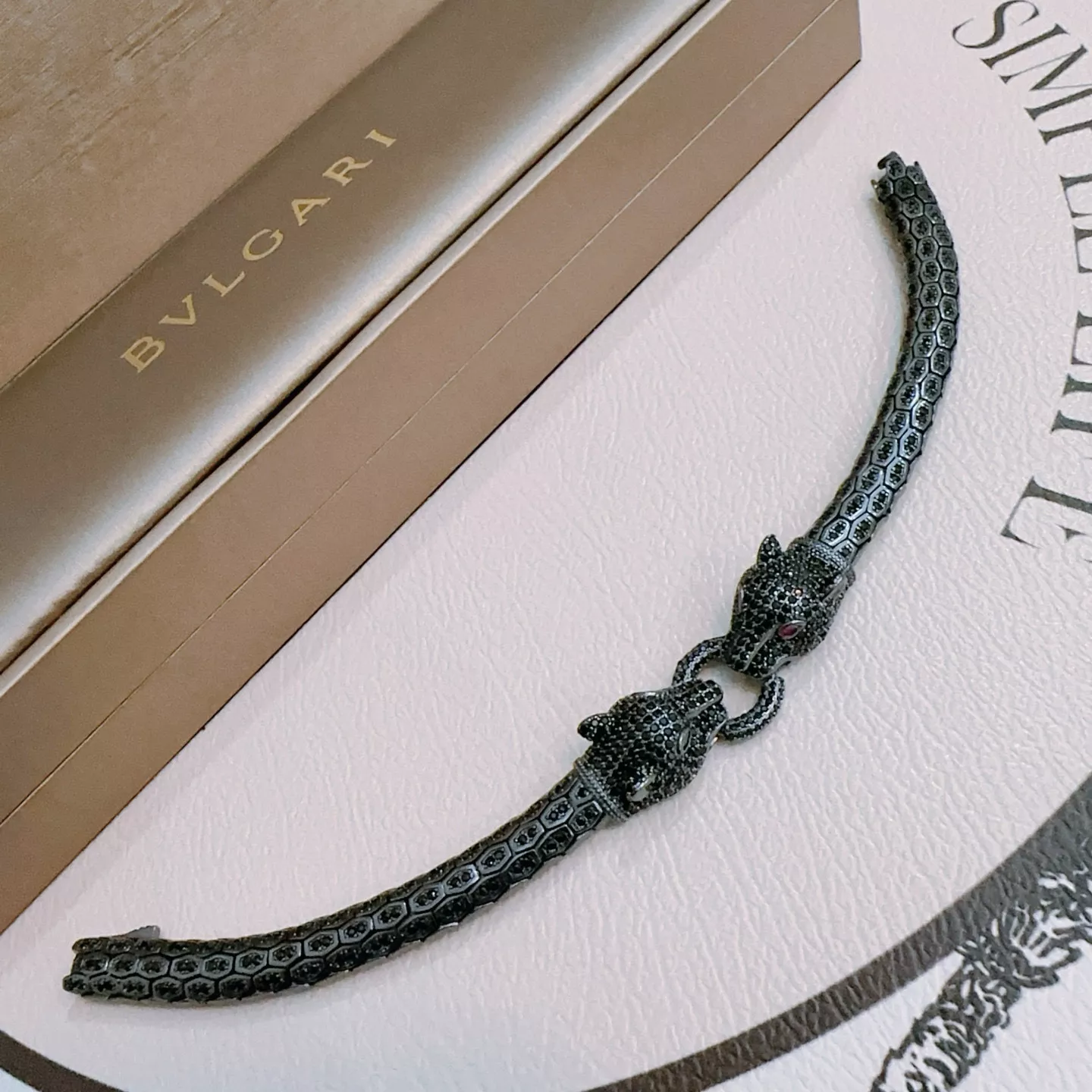 Bvlgari Bracelets Versatile 8113