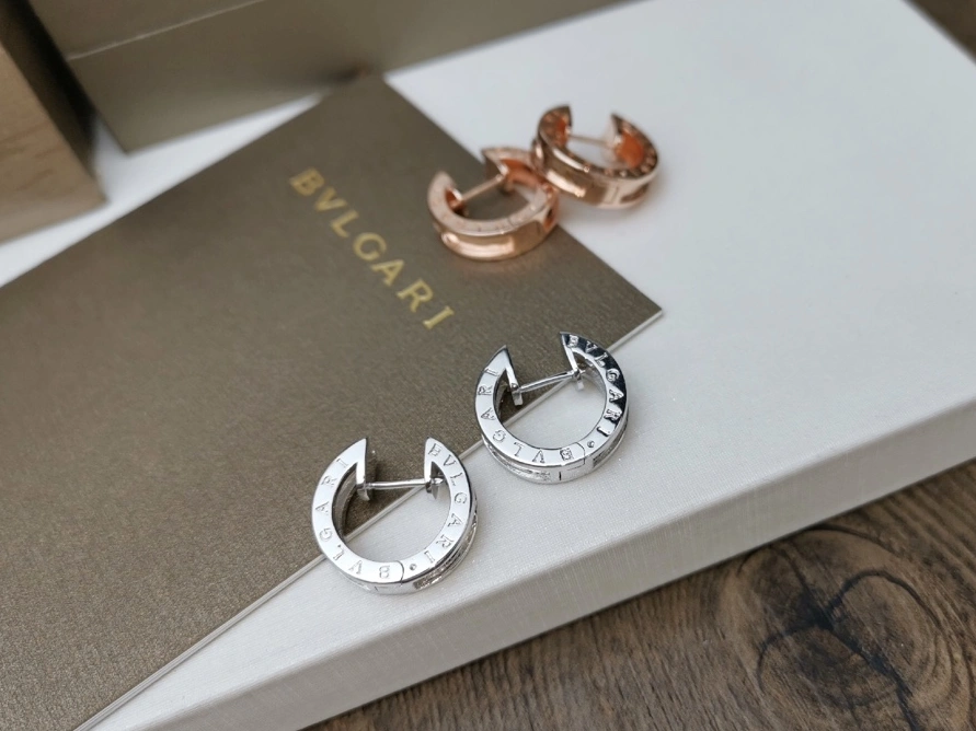 Bvlgari Earrings For Women Functional 4290