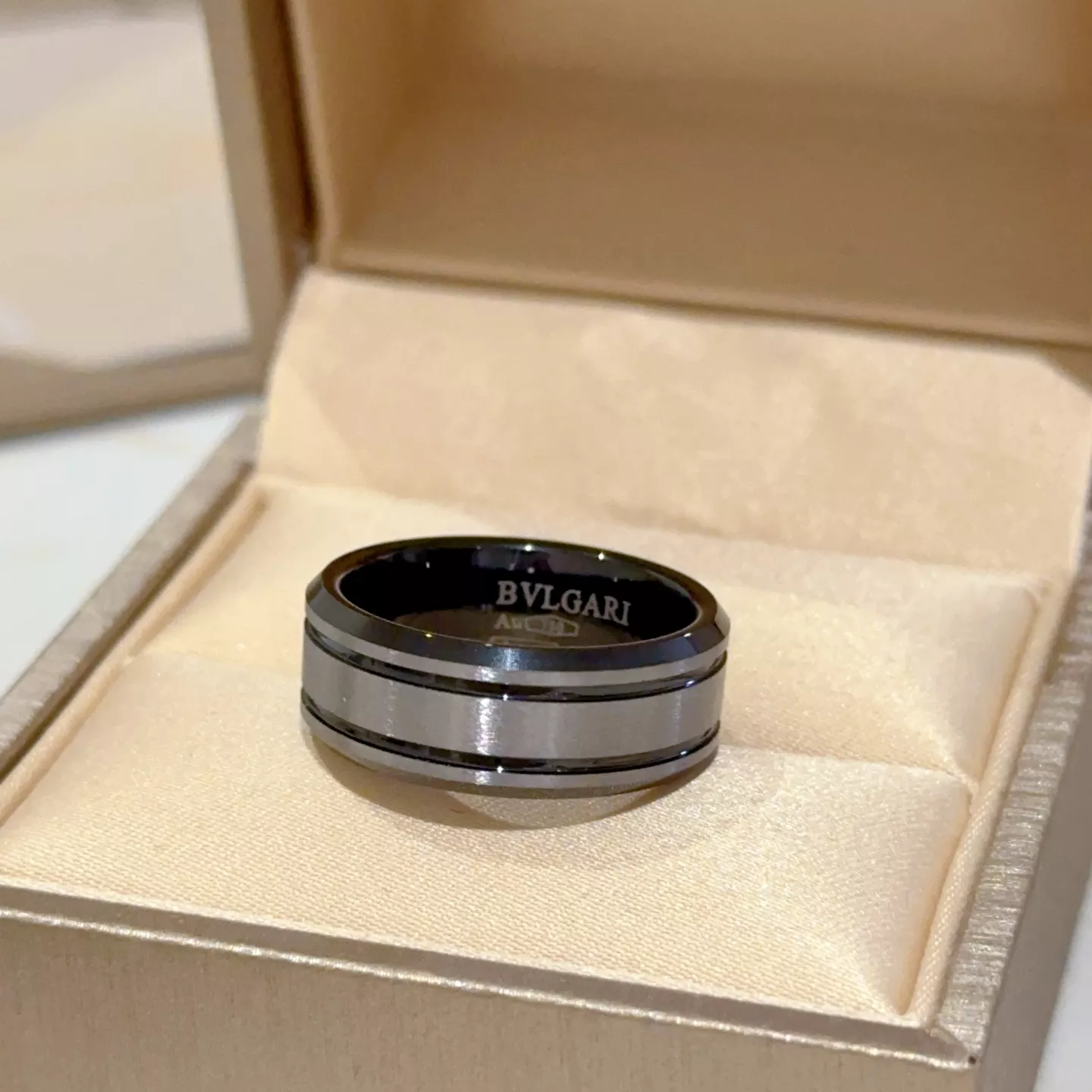 Bvlgari Rings For Unisex Elegant 303