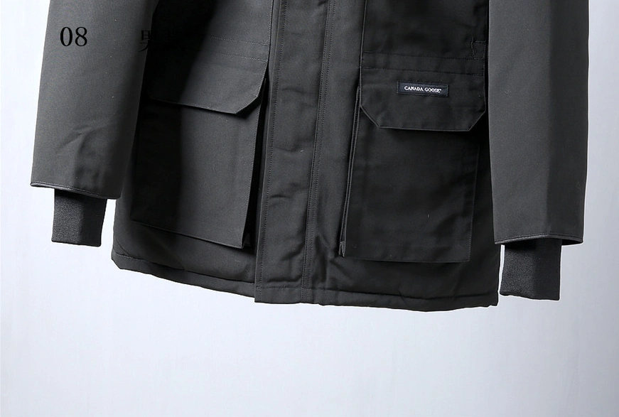 Canada Goose Down Coats Long Sleeved For Men Lightweight 8137