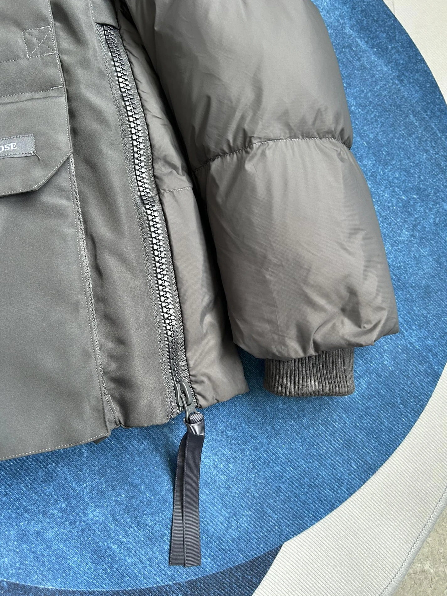 Canada Goose Down Feather Coat Long Sleeved For Men Resilient 6317