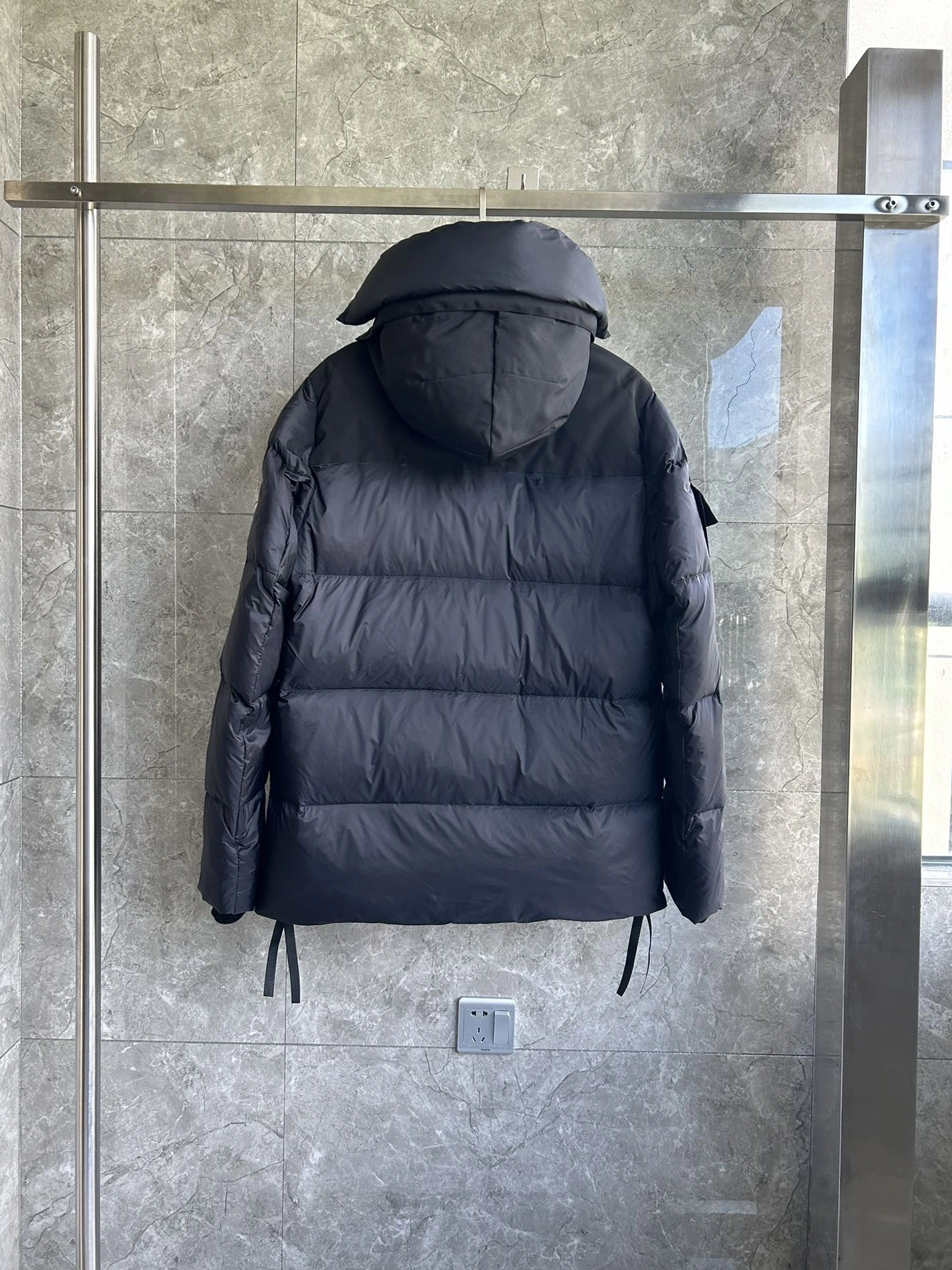 Canada Goose Down Feather Coat Long Sleeved For Men SportInspired 4745