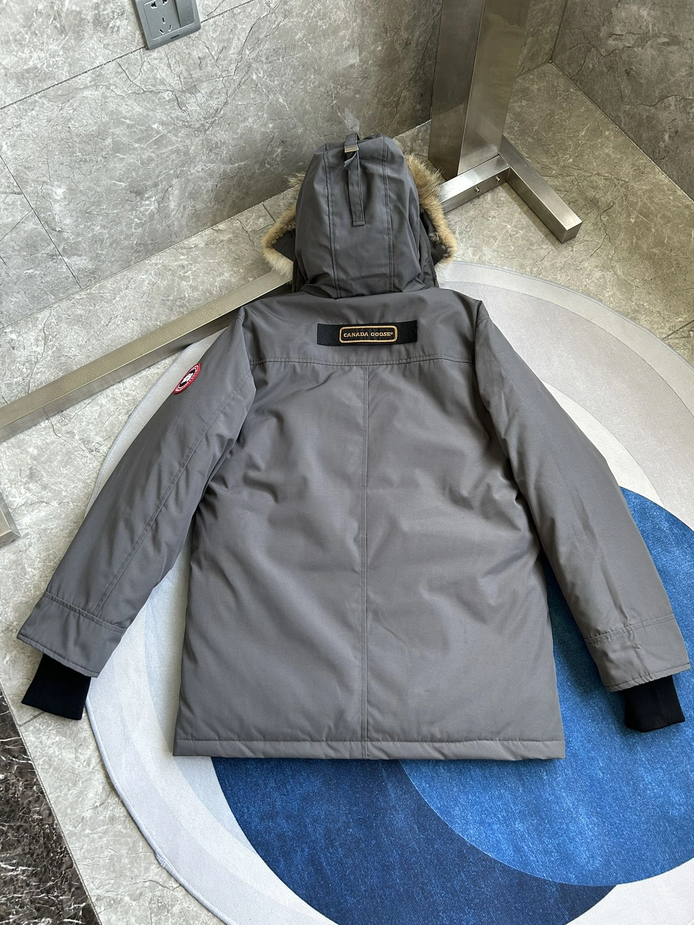 Canada Goose Down Feather Coat Long Sleeved For Unisex Resilient 2371