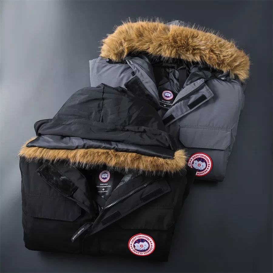 Canada Goose Down Feather Coat Long Sleeved For Unisex Soft 8534