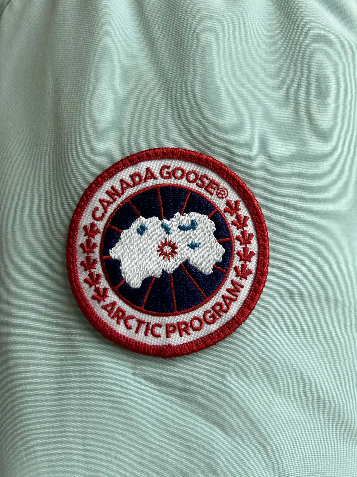 Canada Goose Down Feather Coat Long Sleeved For Women Durable 4511