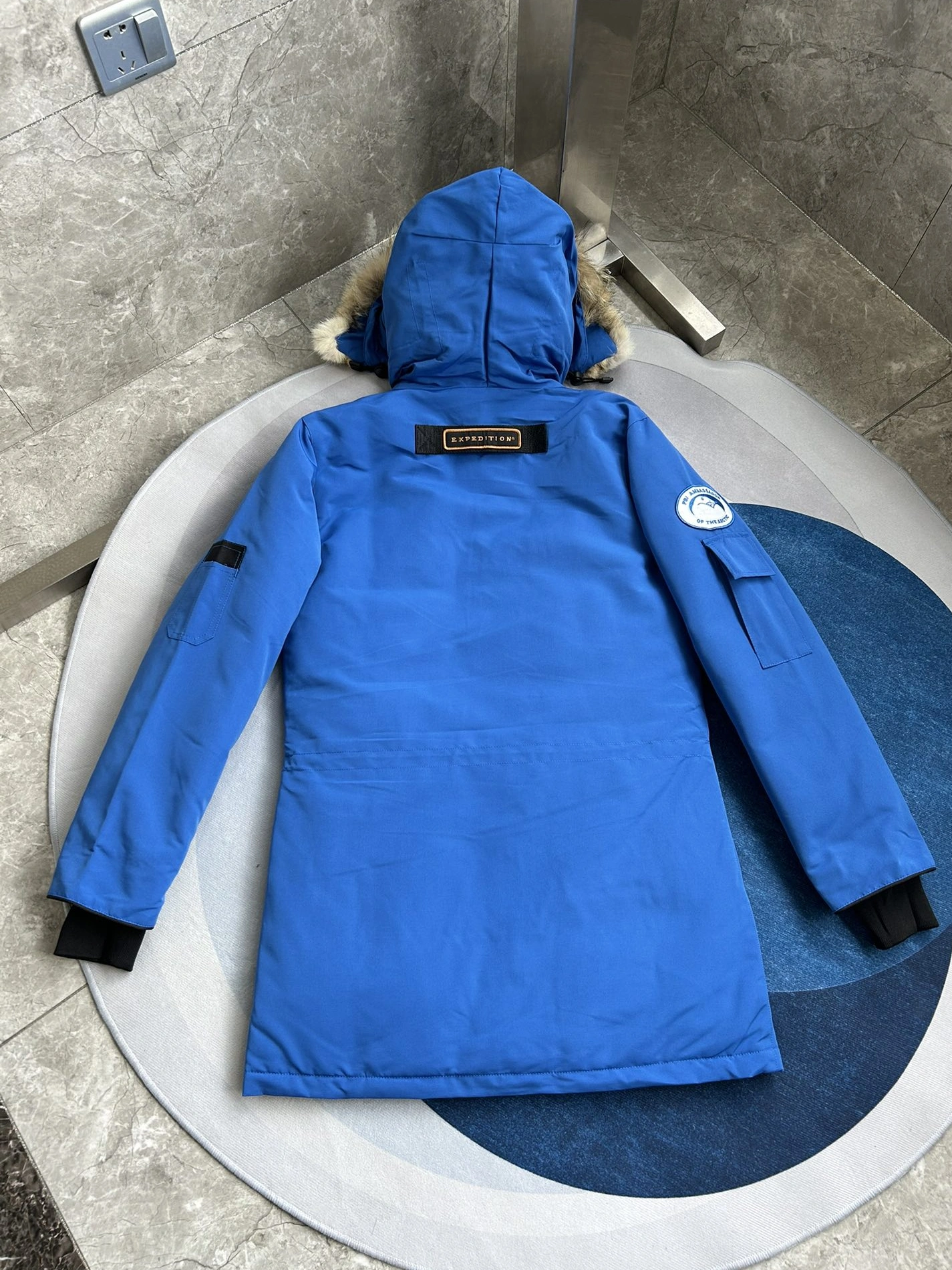 Canada Goose Down Feather Coat Long Sleeved For Women Durable 6055