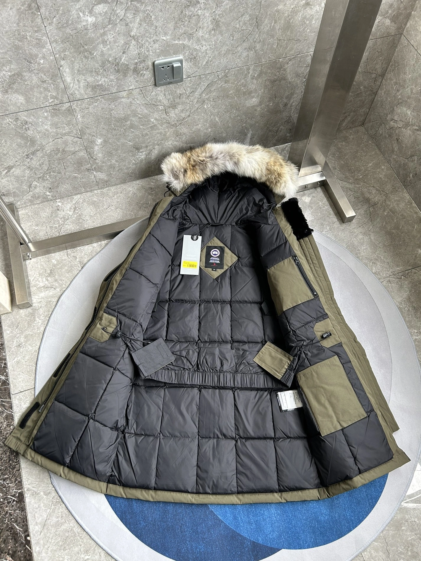Canada Goose Down Feather Coat Long Sleeved For Women Efficient 3676