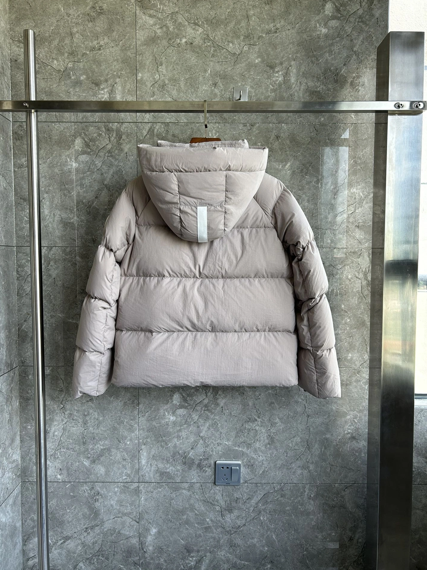 Canada Goose Down Feather Coat Long Sleeved For Women GoAnywhere 3711