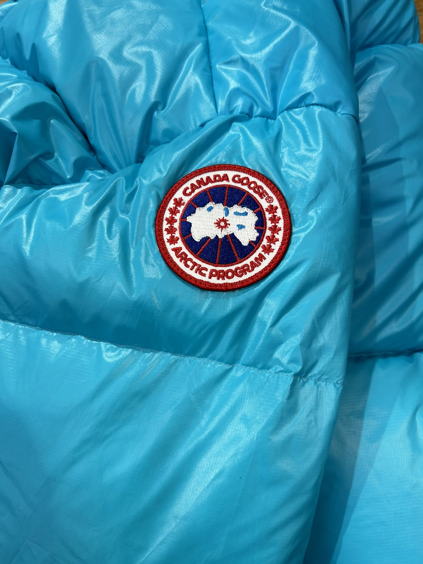 Canada Goose Down Feather Coat Long Sleeved For Women Lightweight 4834