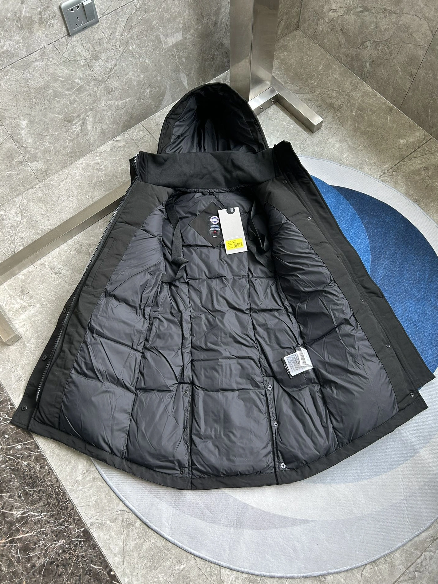 Canada Goose Down Feather Coat Long Sleeved For Women Soft 3145