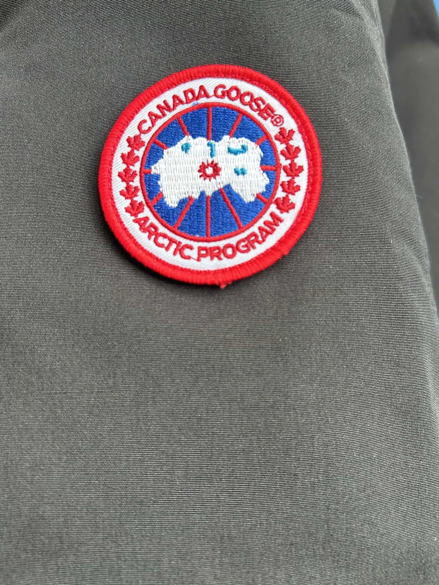 Canada Goose Down Feather Coat Long Sleeved For Women Soft 3145