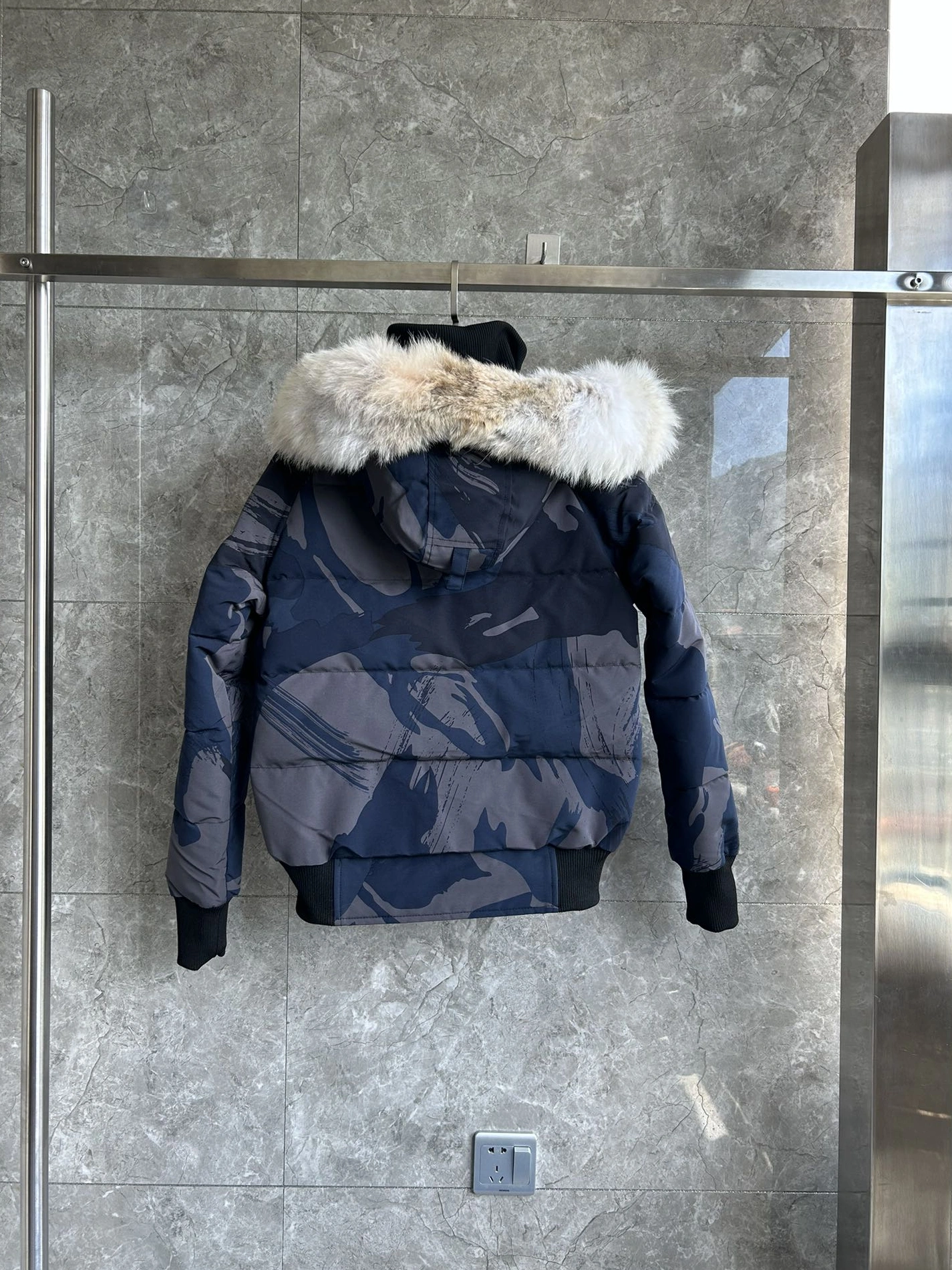Canada Goose Down Feather Coat Long Sleeved For Women StreetReady 3671