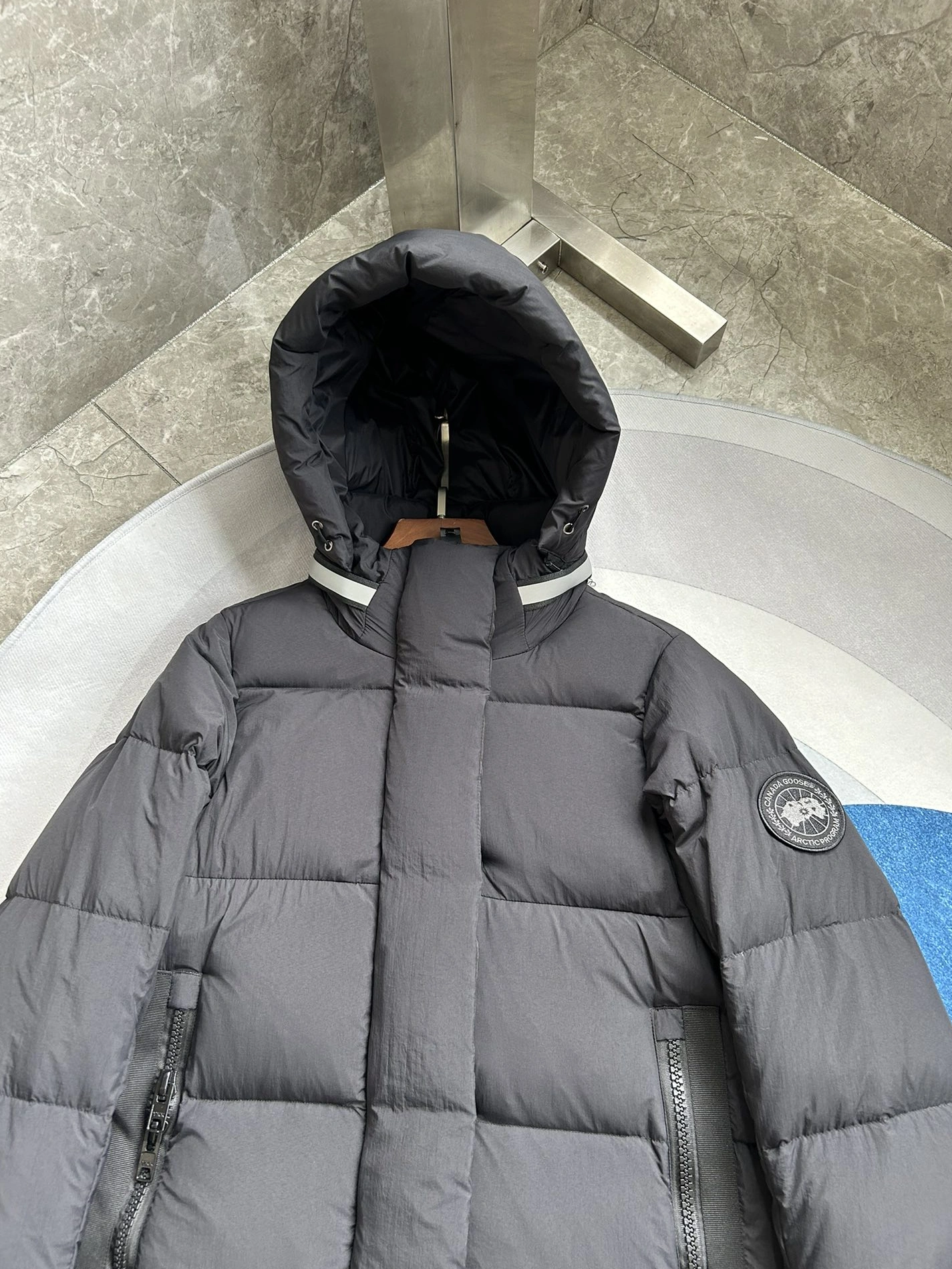 Canada Goose Down Feather Coat Long Sleeved For Women Versatile 9648