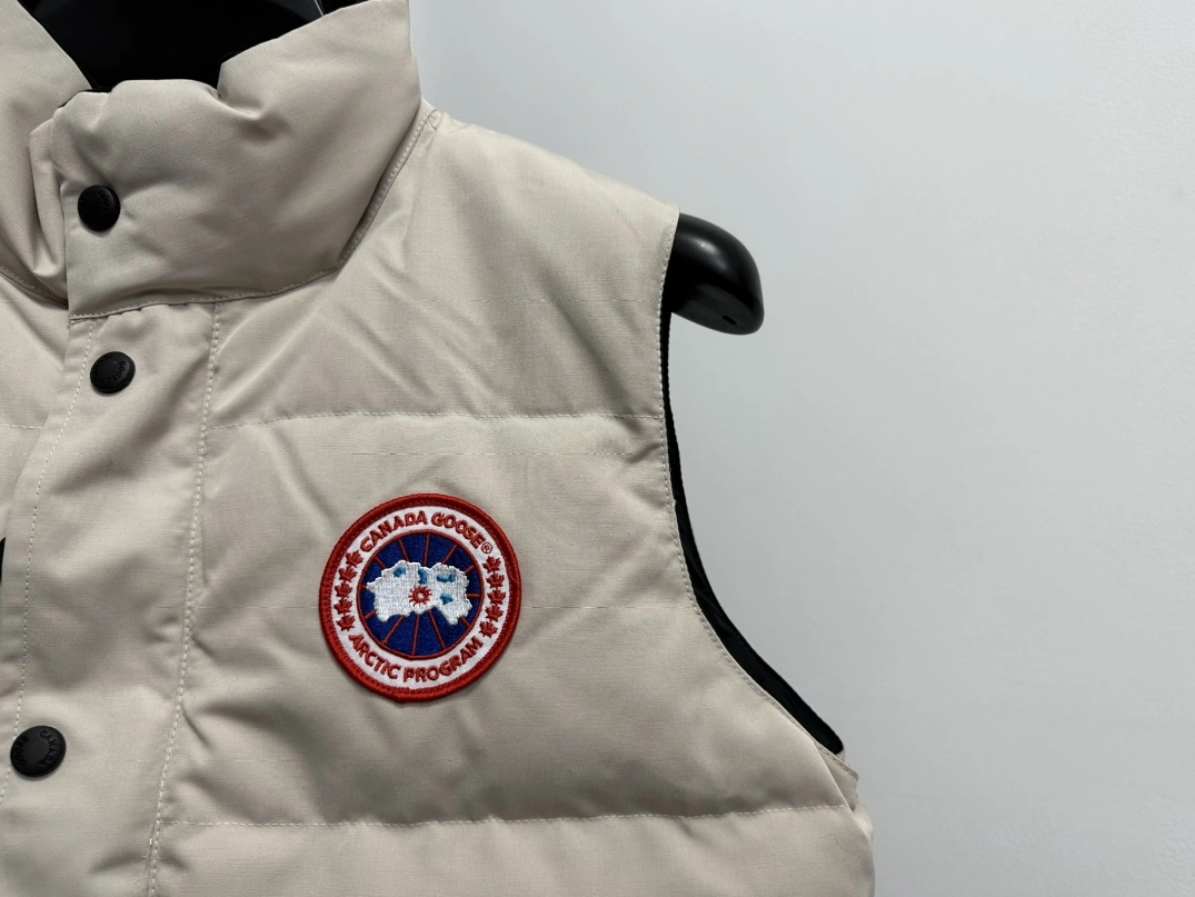 Canada Goose Down Feather Coat Sleeveless For Men EasyMatch 4470