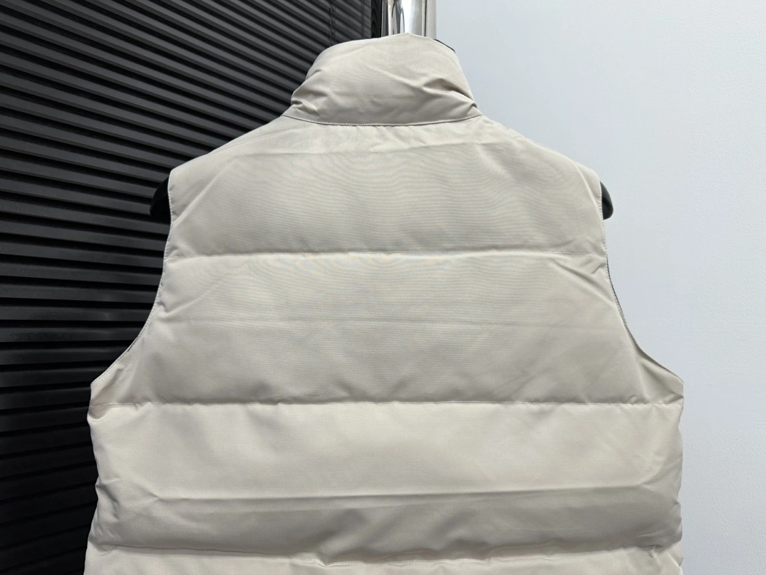 Canada Goose Down Feather Coat Sleeveless For Men EasyMatch 4470
