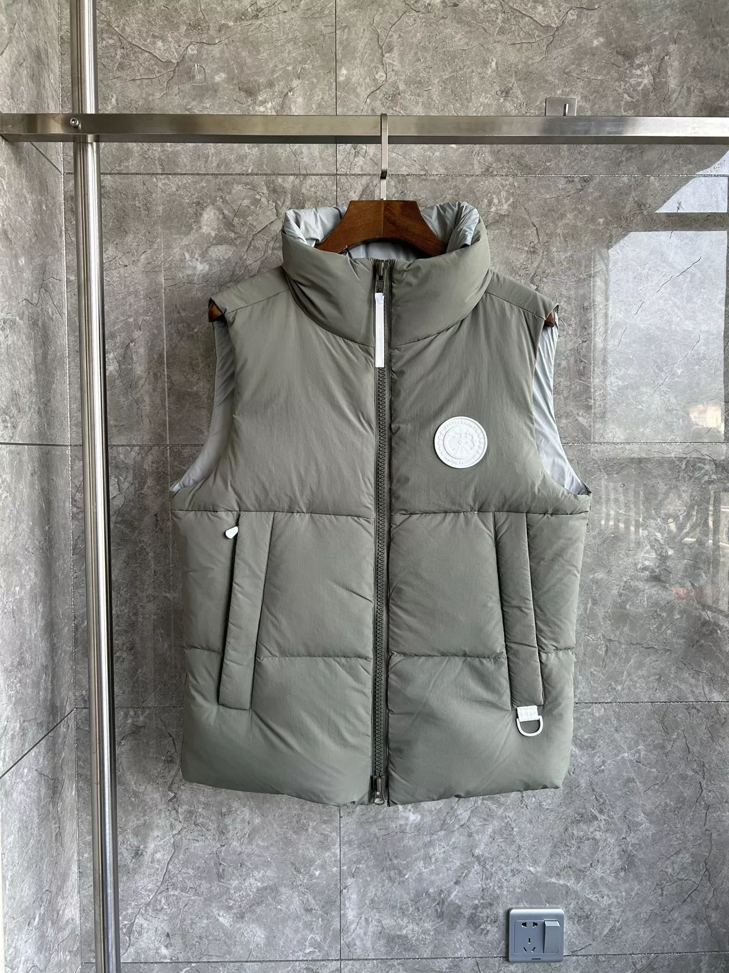 Canada Goose Down Feather Coat Sleeveless For Unisex Lightweight 3718