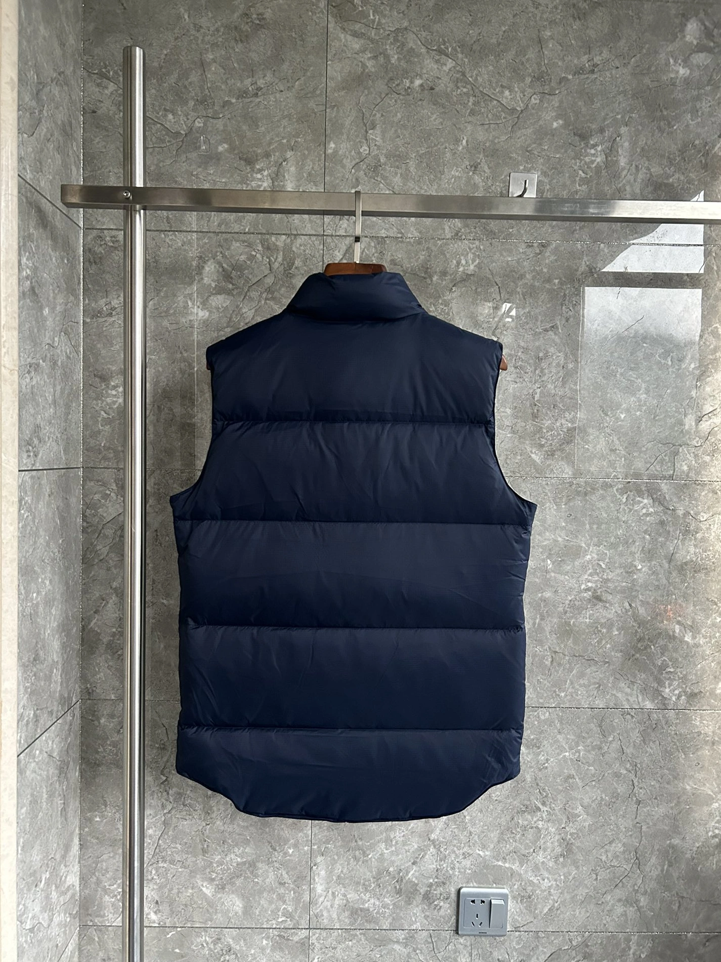 Canada Goose Down Vest Sleeveless For Unisex Comfortable 3335