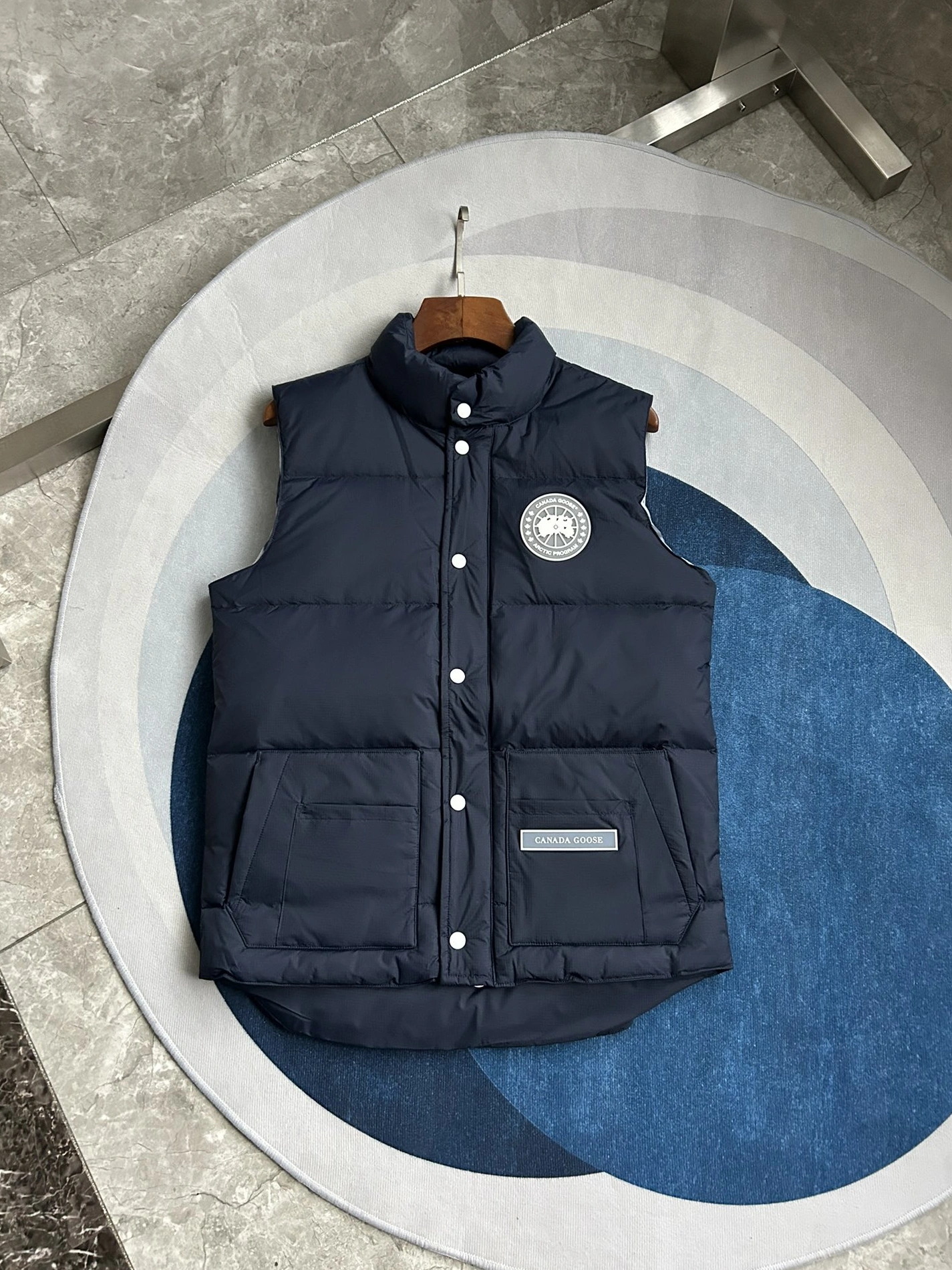 Canada Goose Down Vest Sleeveless For Unisex Comfortable 3335