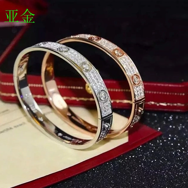 Cartier AAA Quality Bracelets Bold 3106