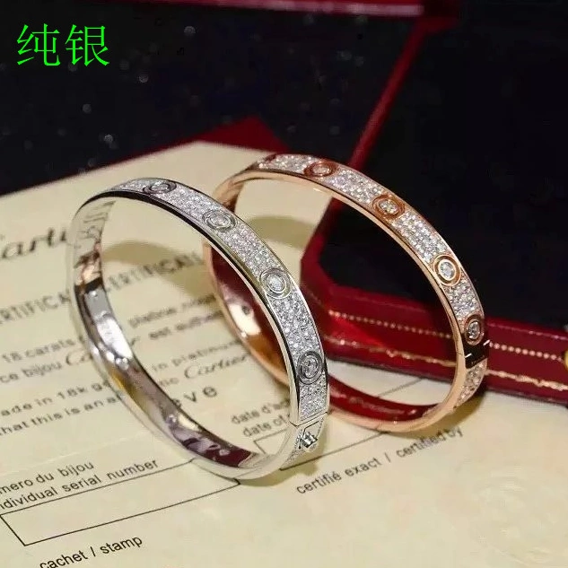 Cartier AAA Quality Bracelets NewStyle 5574