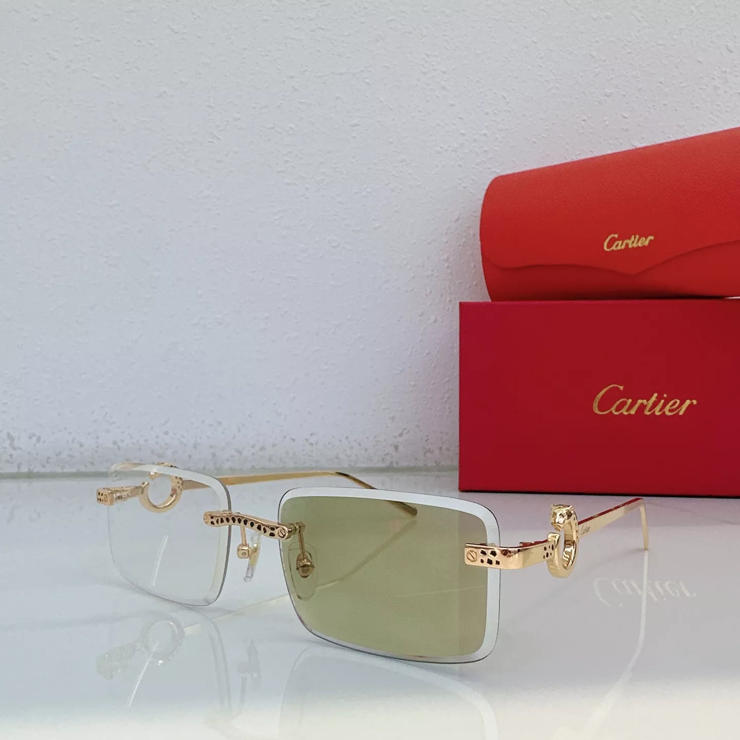 Cartier AAA Quality Sunglassess EasyMatch 4695