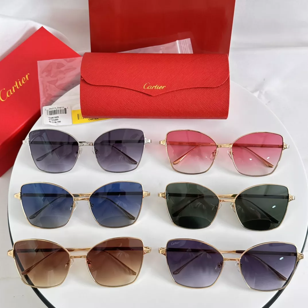 Cartier AAA Quality Sunglassess EyeCatching 7824