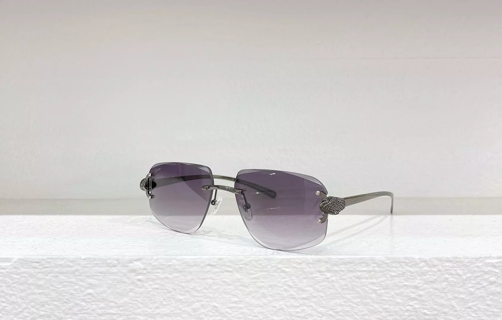 Cartier AAA Quality Sunglassess Flexible 1066