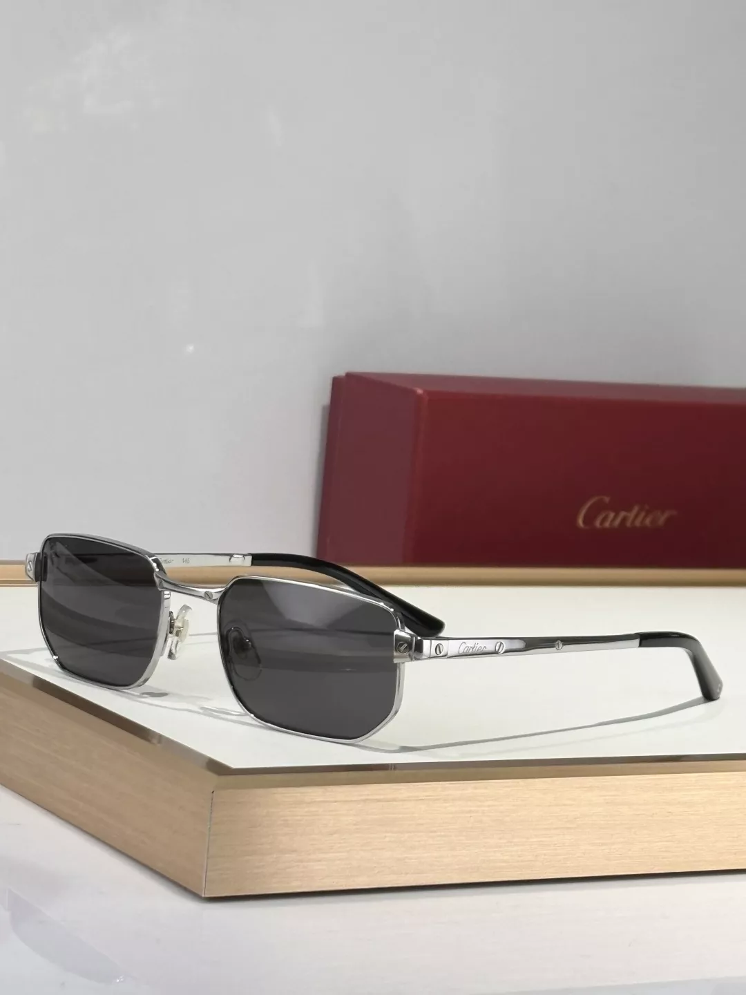 Cartier AAA Quality Sunglassess Modern 9904