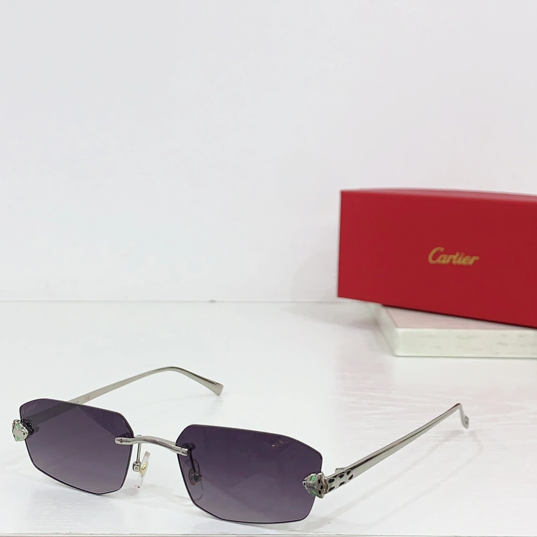 Cartier AAA Quality Sunglassess Sleek 9952