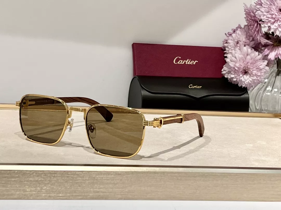 Cartier AAA Quality Sunglassess Trendy 129