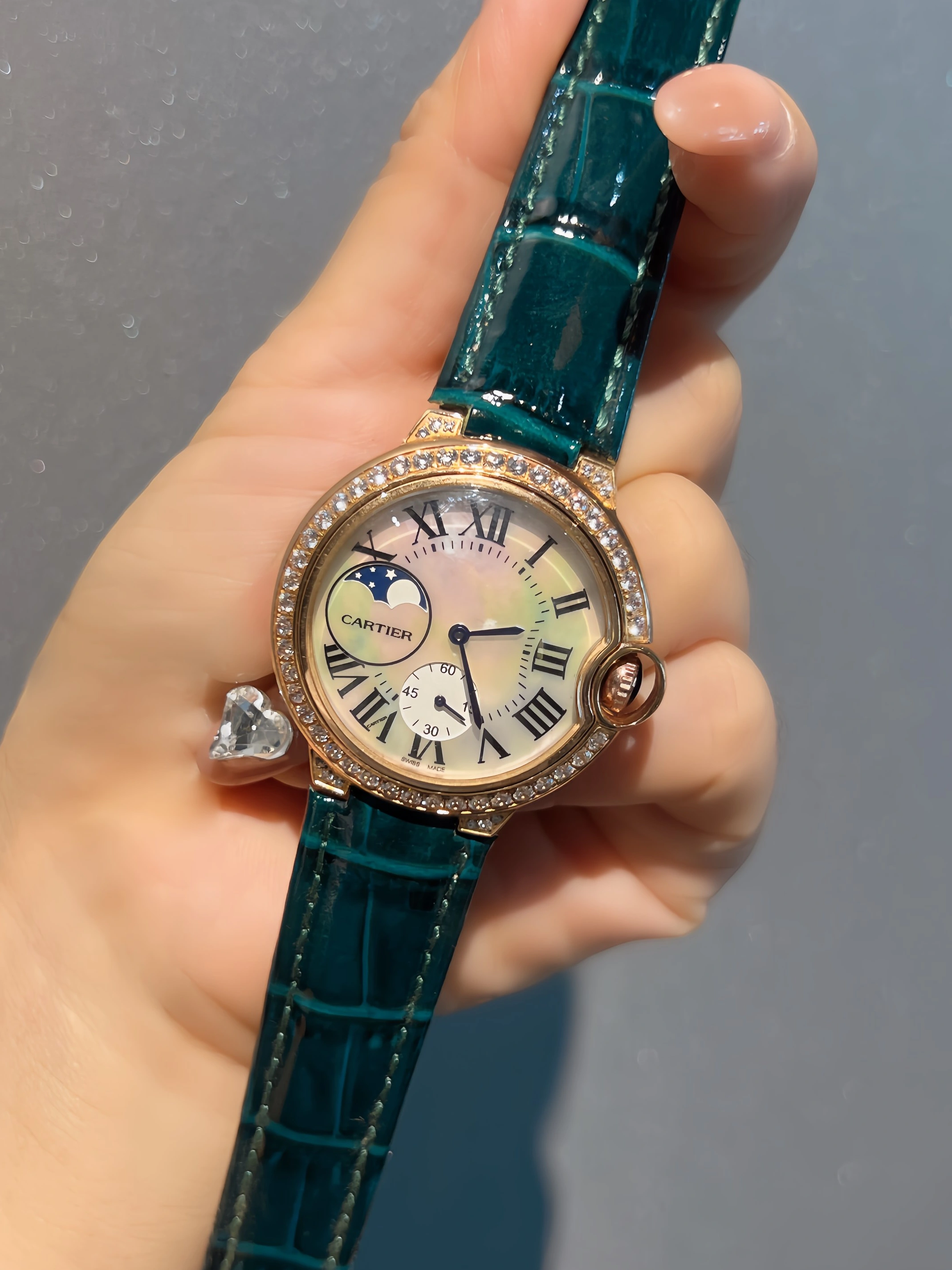 Cartier AAA Quality Watches For Unisex GoodFit 7971