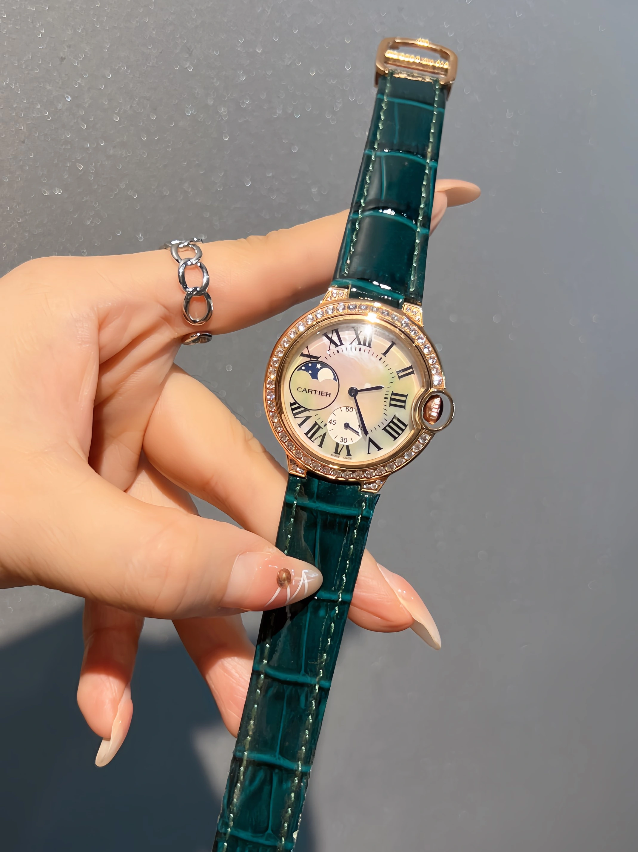 Cartier AAA Quality Watches For Unisex GoodFit 7971