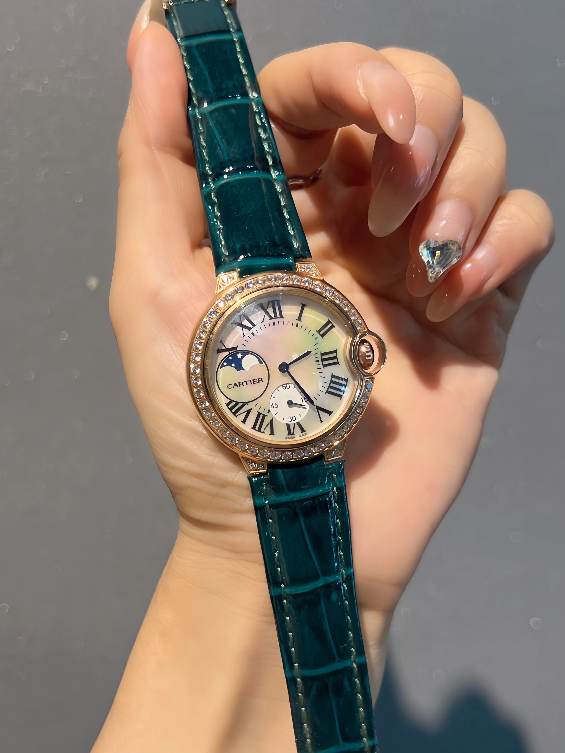 Cartier AAA Quality Watches For Unisex GoodFit 7971