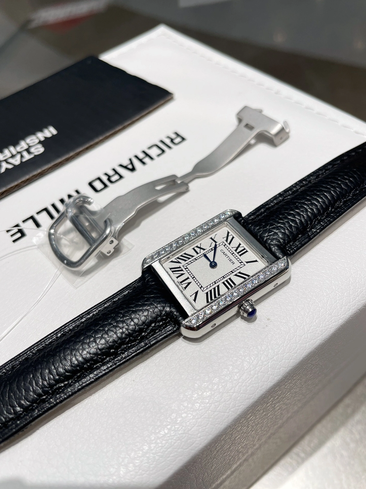 Cartier AAA Quality Watches For Unisex HighQuality 9755