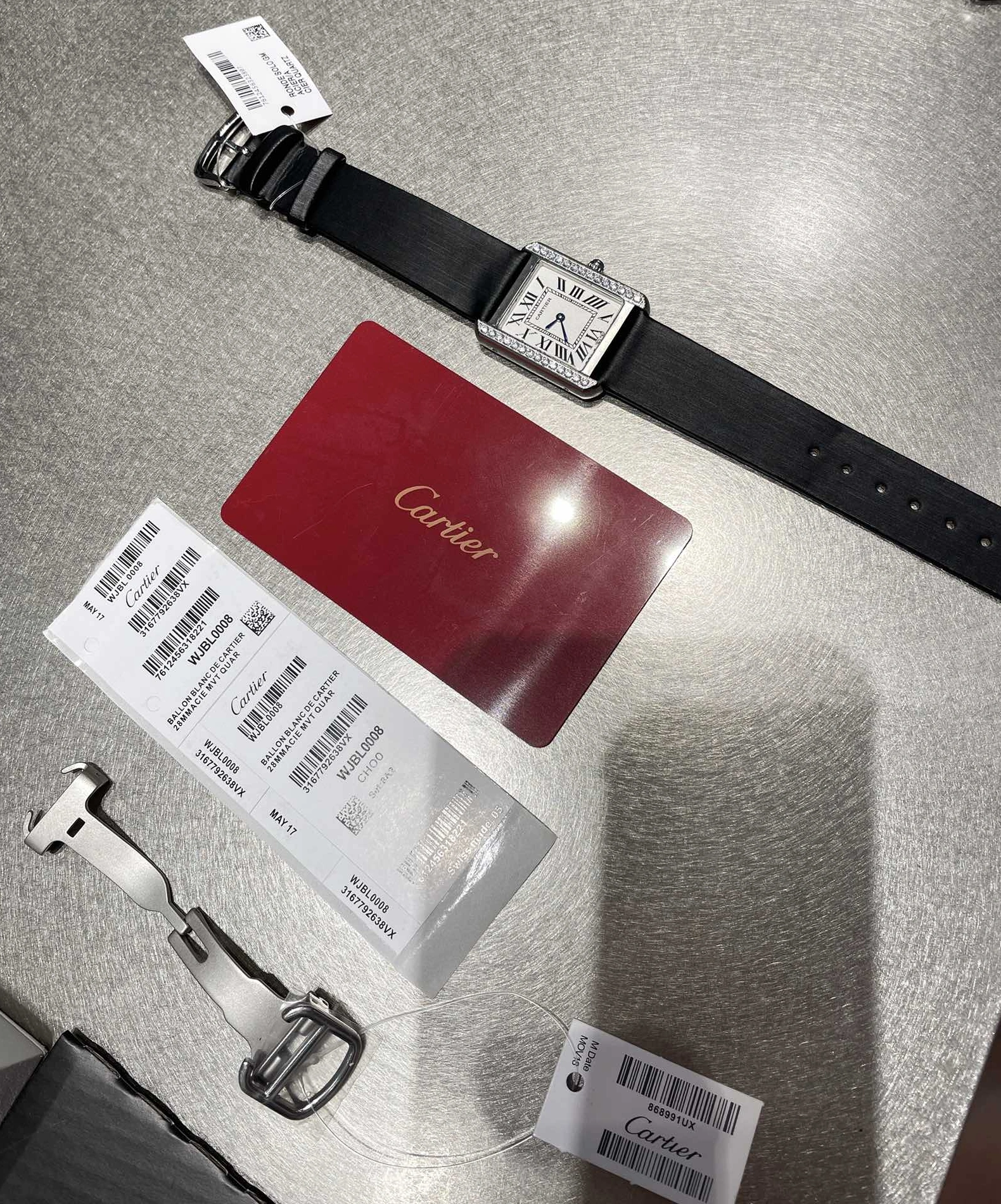 Cartier AAA Quality Watches For Unisex Vibrant 5613