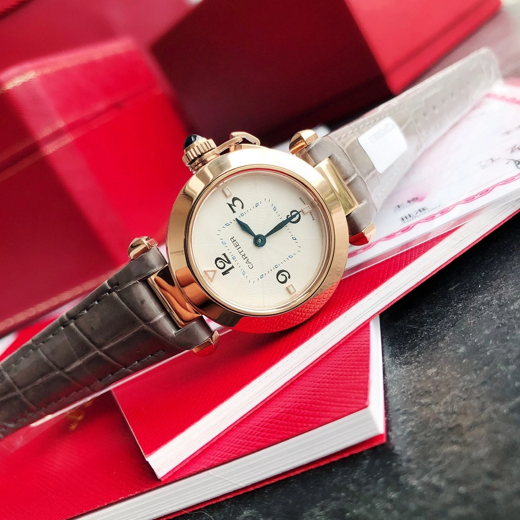 Cartier AAA Quality Watches For Women Bold 8999
