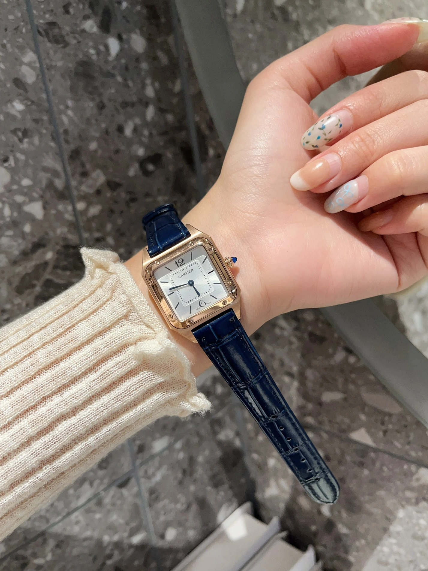 Cartier AAA Quality Watches For Women Lightweight 556