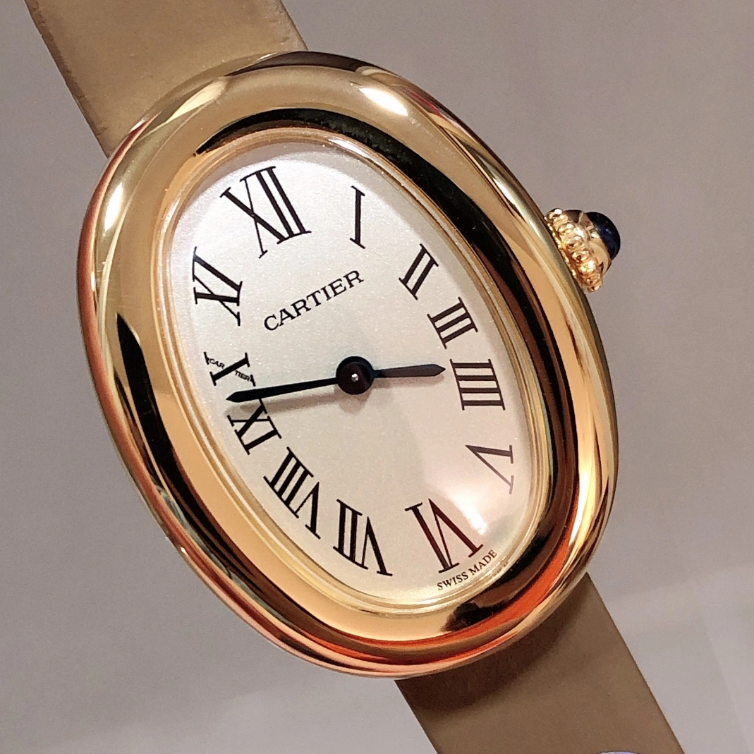 Cartier AAA Quality Watches For Women Stylish 3955