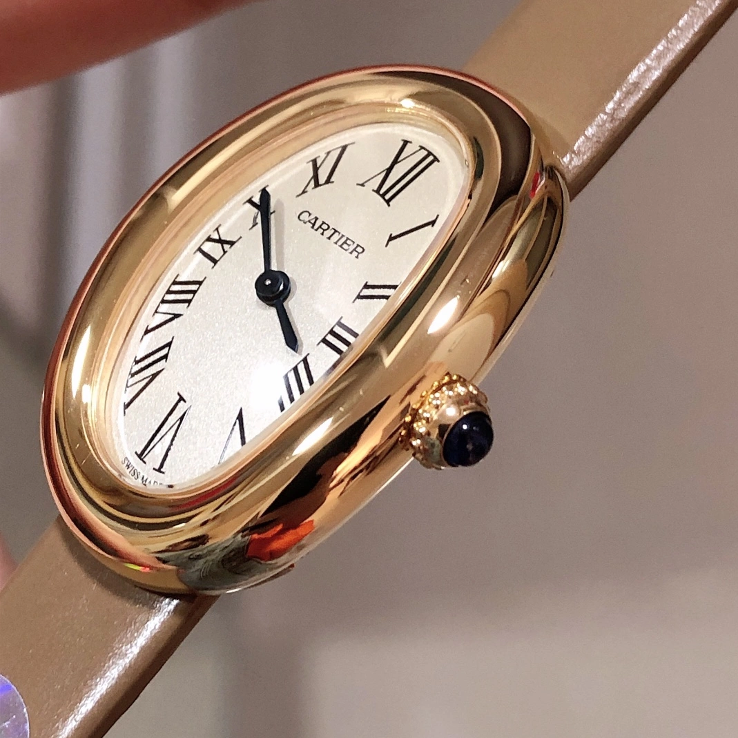 Cartier AAA Quality Watches For Women Stylish 3955