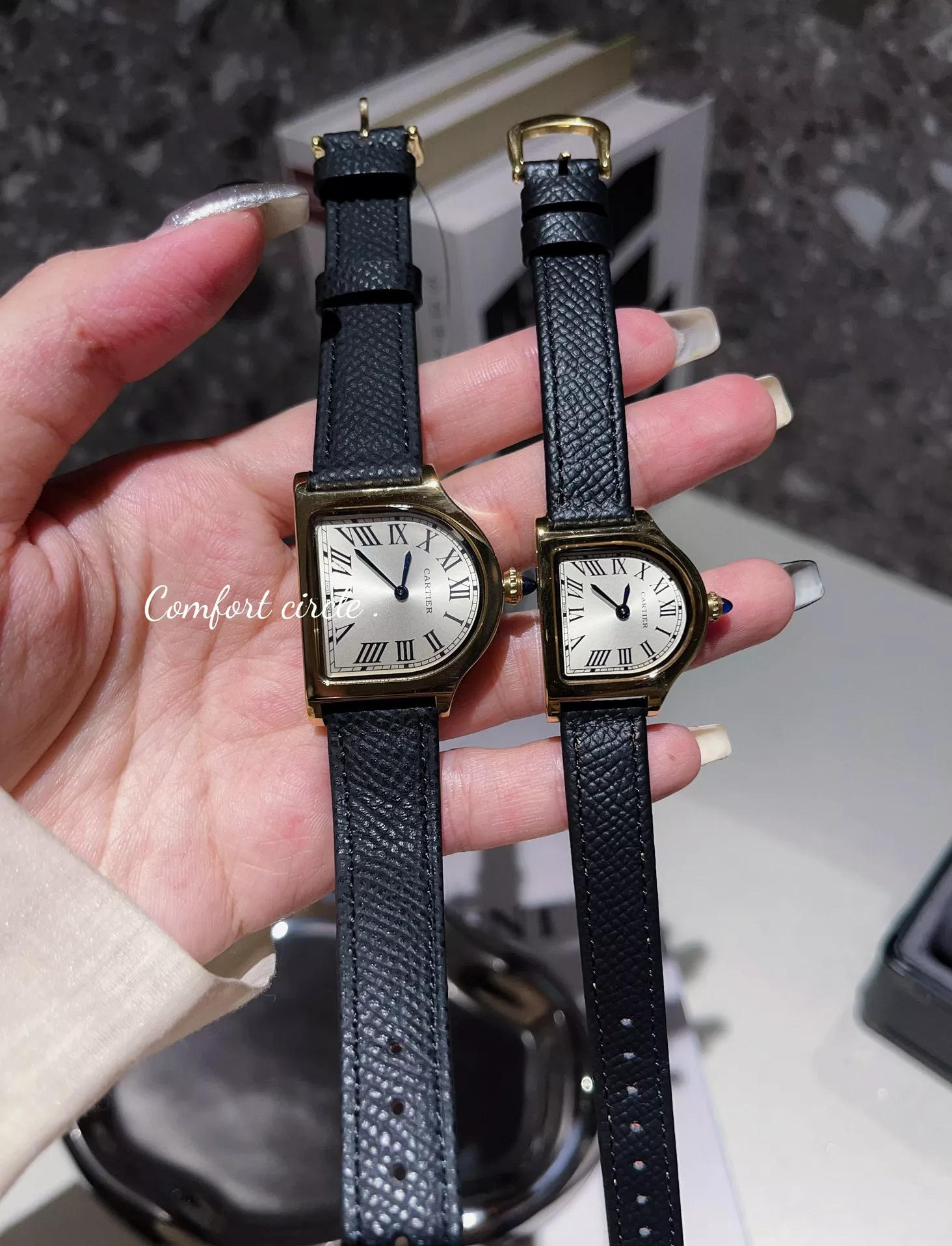 Cartier AAA Quality Watches In Gold For Unisex Affordable 1616
